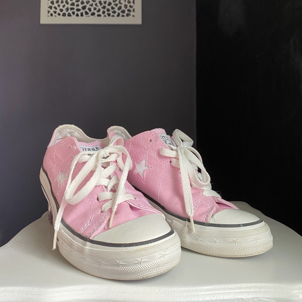 Pink Converse One Star Sneakers Size 7